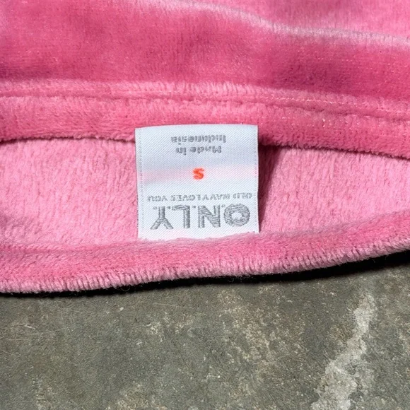 Old Navy ONLY Pink Velour Tank & Lounge Pant Set - Women Intimates & Sleepwear - Picture 4 of 5